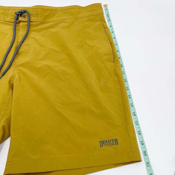Duluth Trading Co Men's DuluthFlex Bull Moose 9" Board Shorts Olde Gold Size 40 - Picture 11 of 13